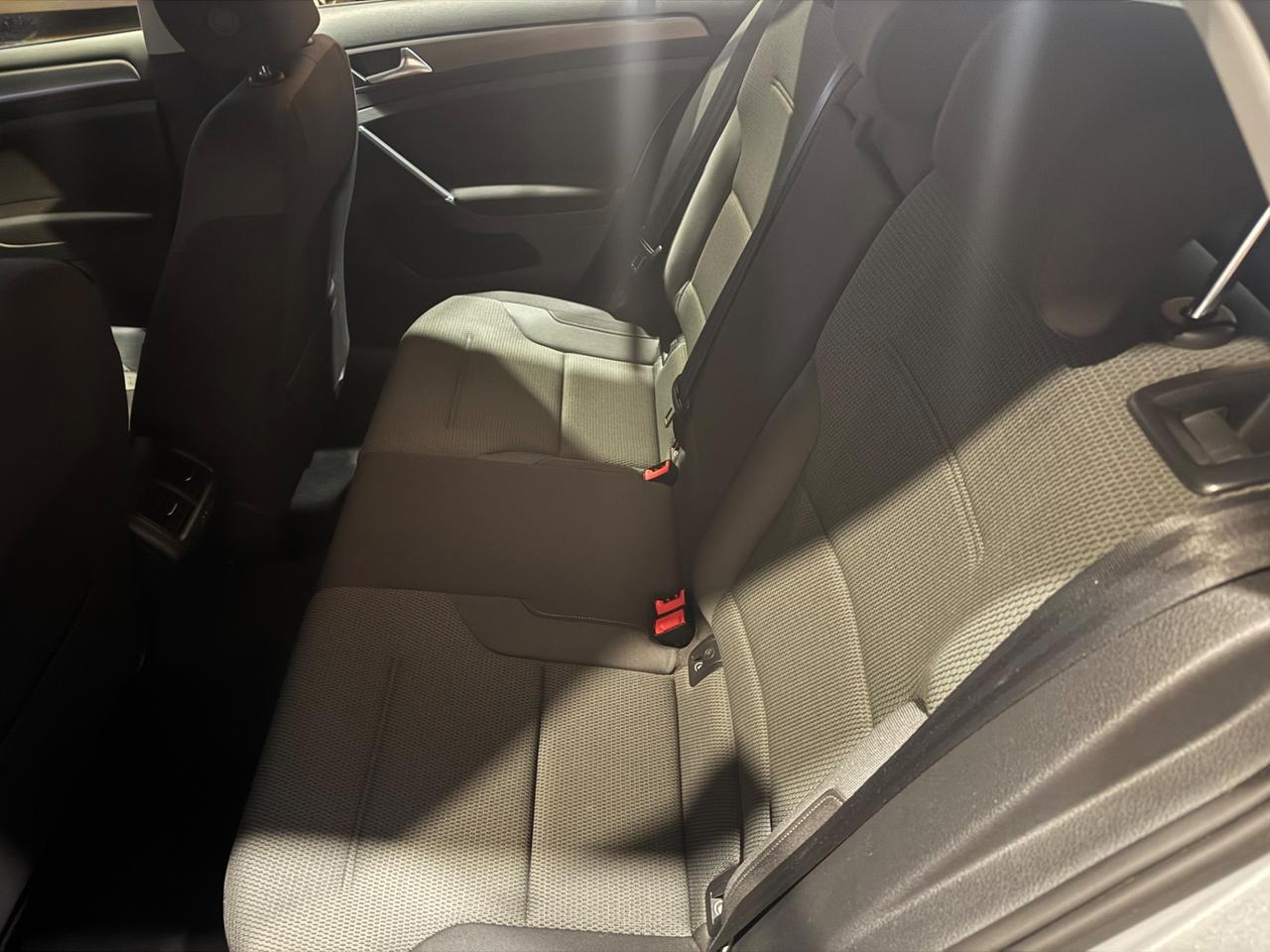 Volkswagen Golf 1.2 TFSI