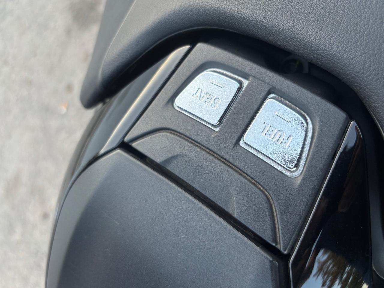 Yamaha T Max 530 Sx ( solo 6000 km )