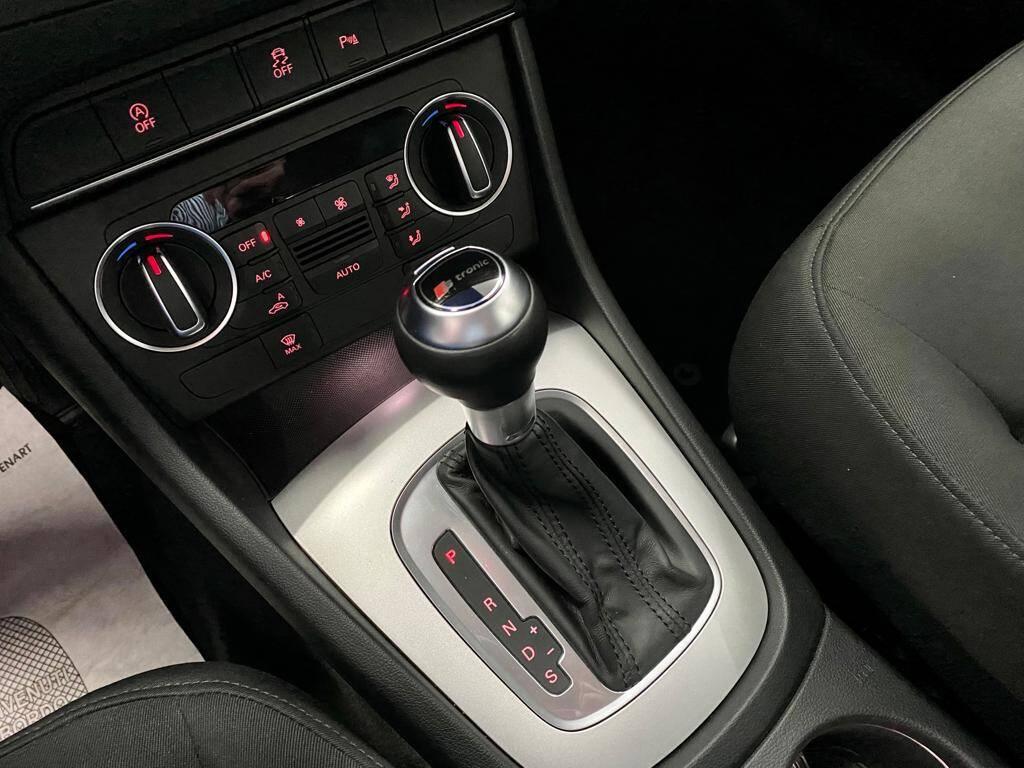 Audi Q3 2.0 tdi Business 150cv s-tronic