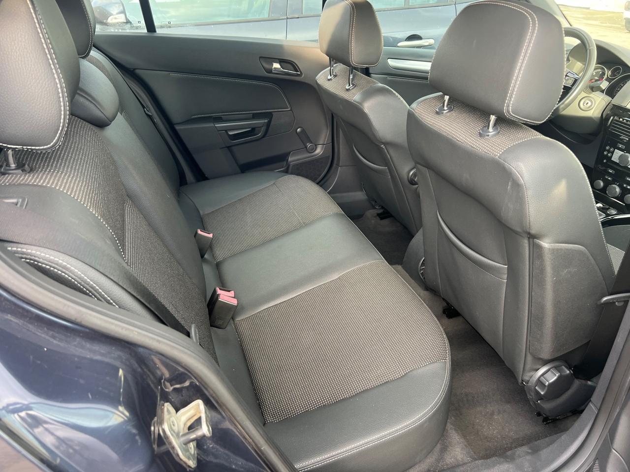 Opel Astra 1.7 CDTI 101 CV 5 porte Cosmo