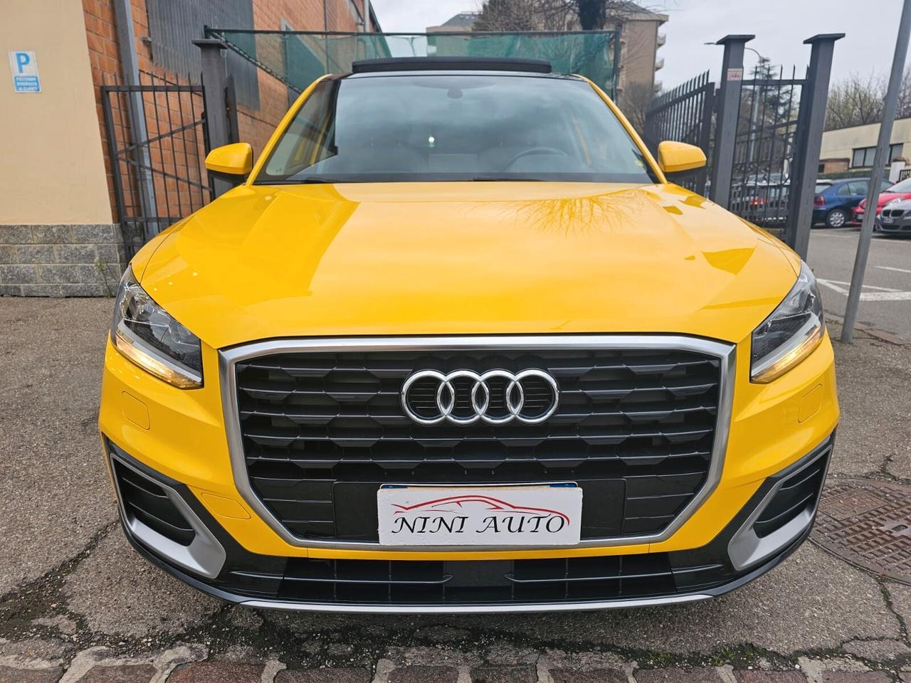 Audi Q2 1.6 TDI 115cv Sport*Navi*Tetto*Pdc*Euro6*