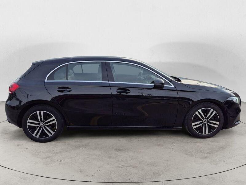 Mercedes-Benz Classe A A 180 d Sport Night edition auto