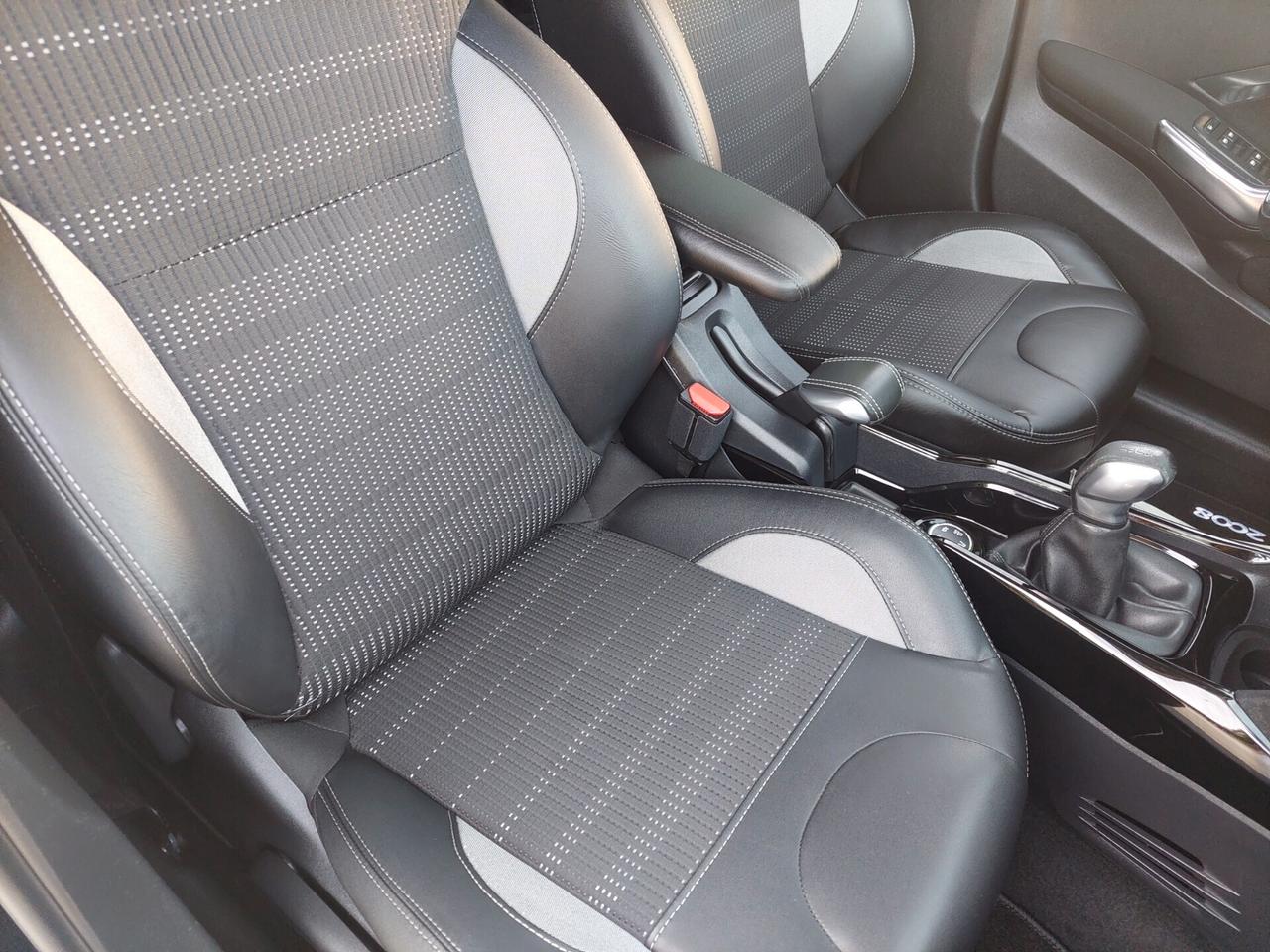 Peugeot 2008 BlueHDi 100 Allure SOLI 96.000KM