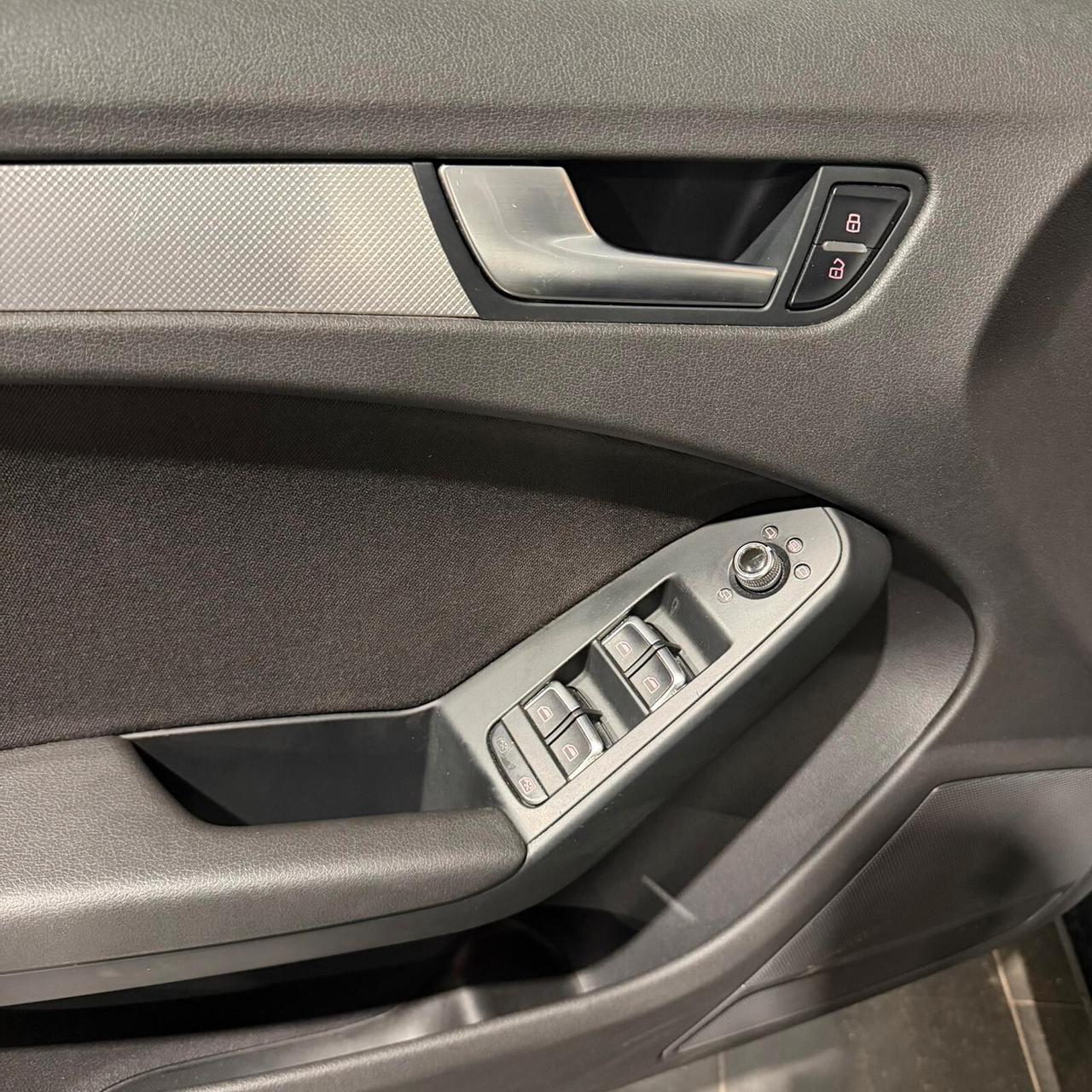 Audi A4 Avant 2.0 TDI 120 CV NEOPATENTATI