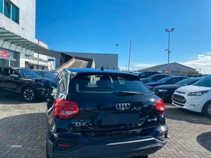 Audi Q2 30 TFSI Business