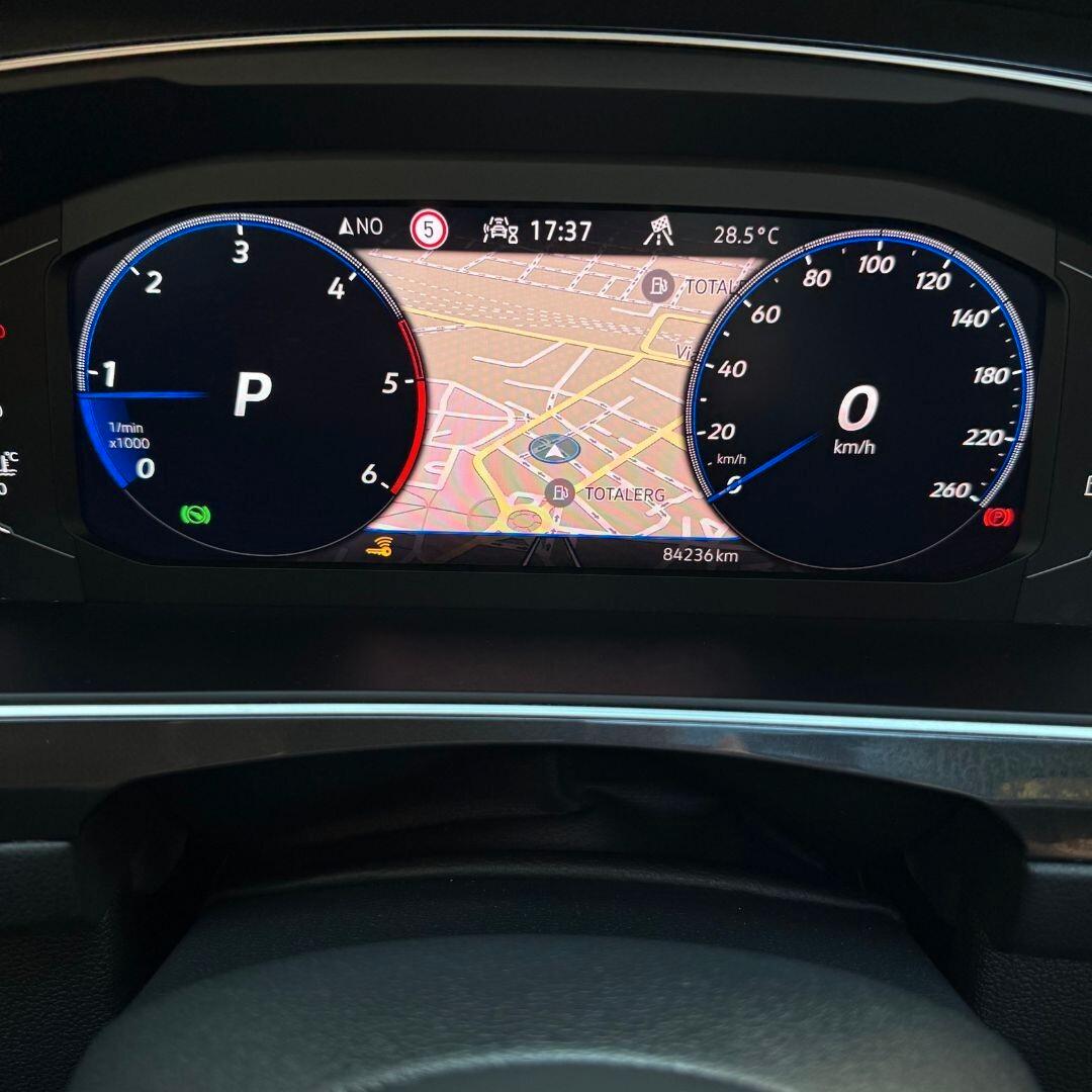 Volkswagen Tiguan 2.0 TDI DSG 4MOTION R-Line