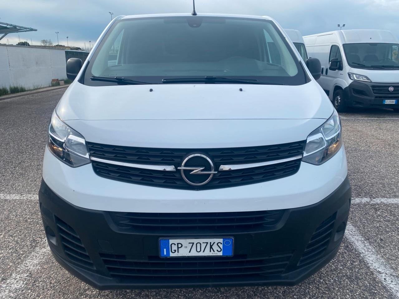 OPEL VIVARO 2.0D 145Cv PASSOLUNGO/TN Cargo ENJOY
