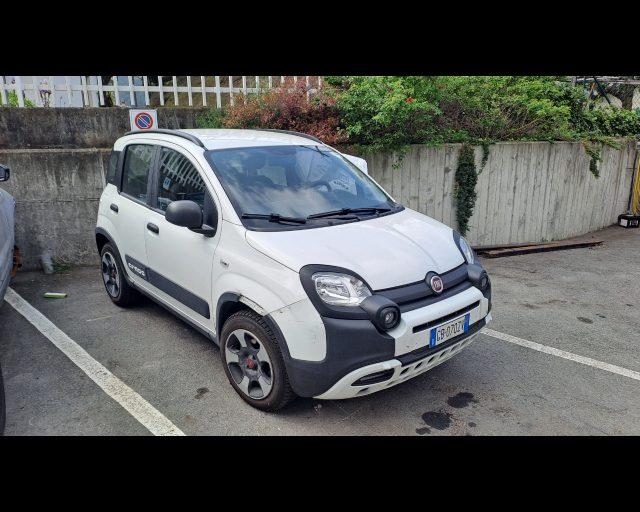 FIAT New Panda 1.0 hybrid 70cv City Cross 5 posti