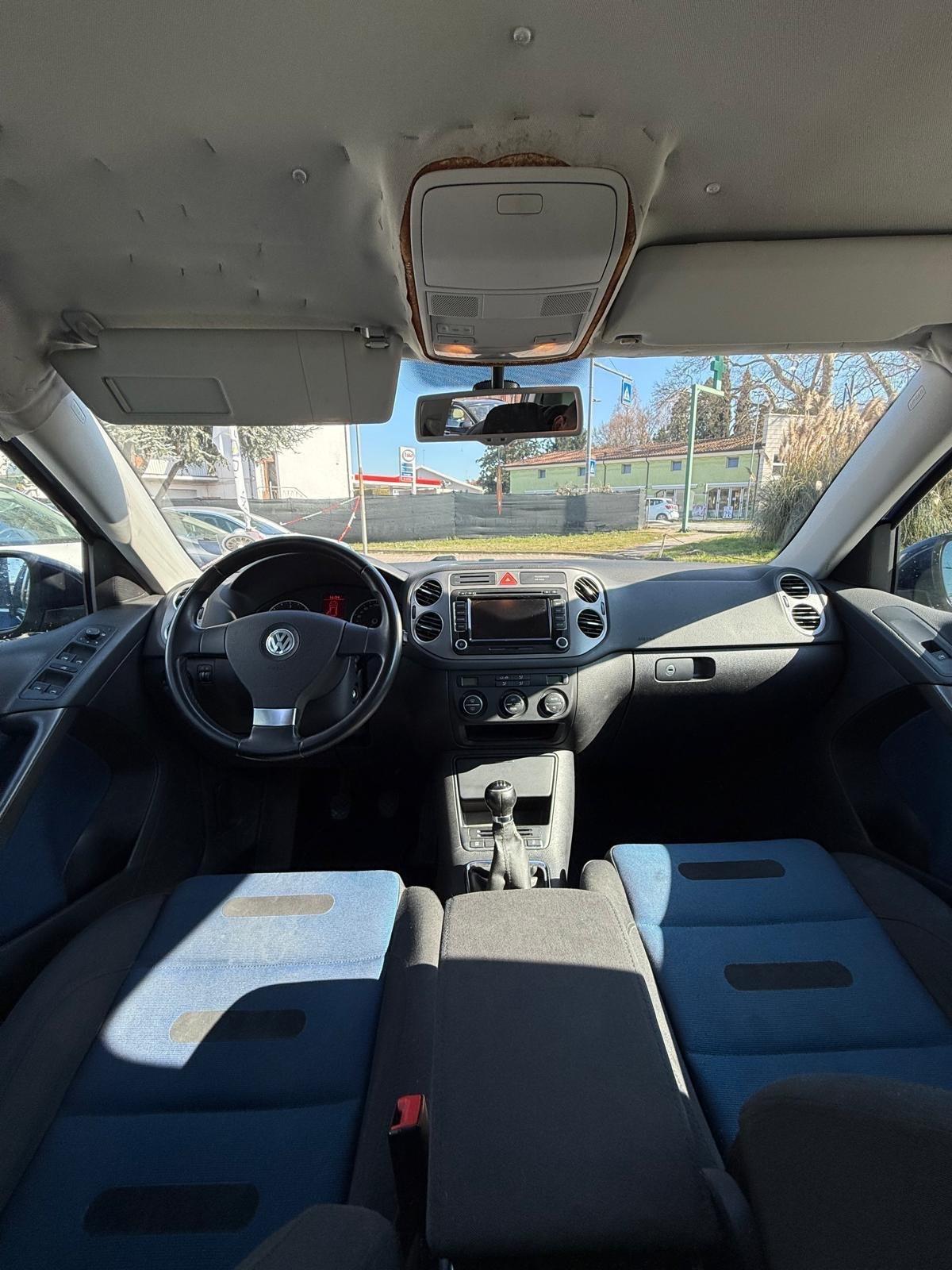 Volkswagen Tiguan 2.0 TDI DPF 4MOTION Sport GANGIO TRAINO