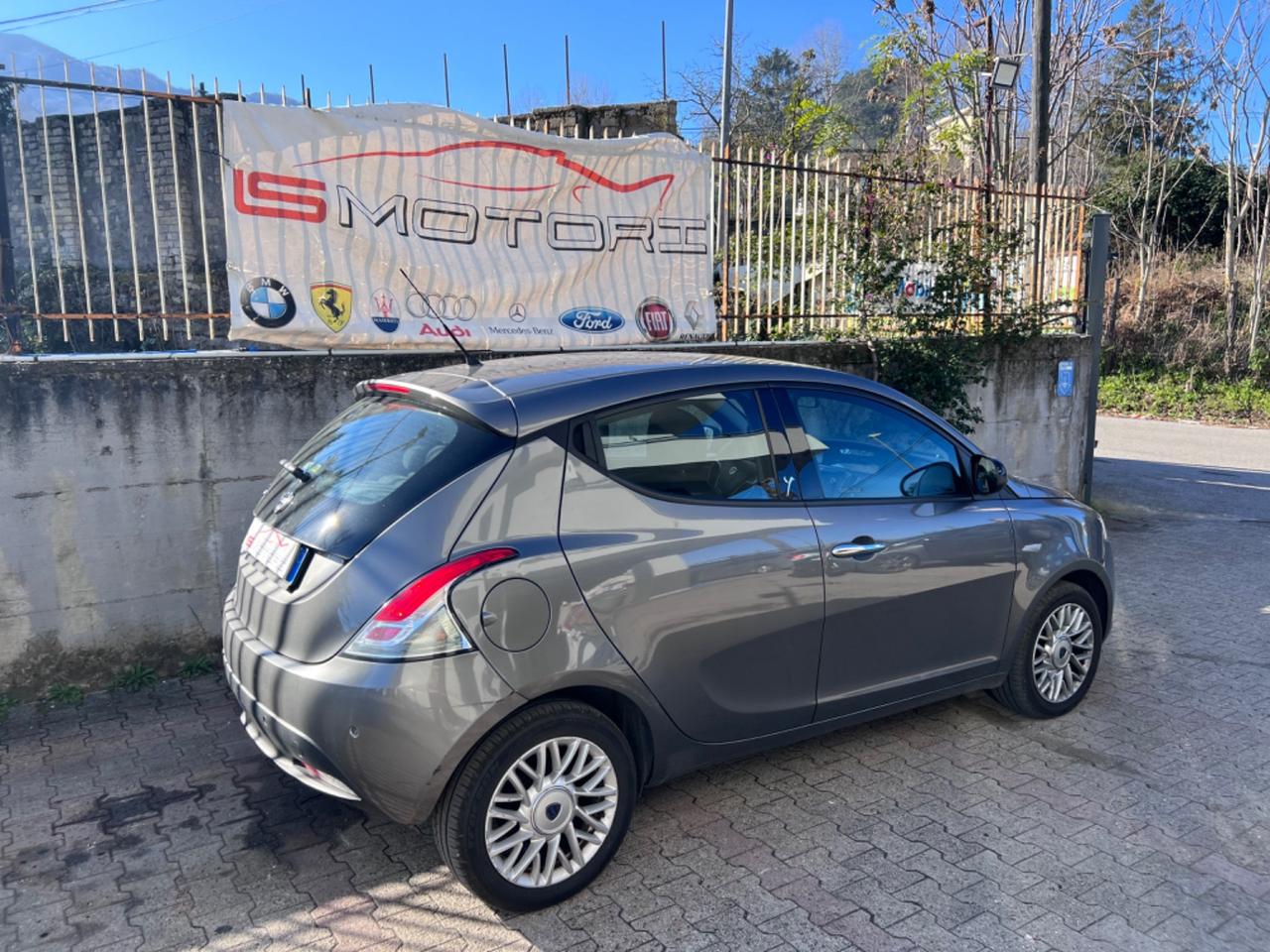 Lancia Ypsilon 1.3 MJT 16V 95 CV 5 porte S&S Gold Blockshaft
