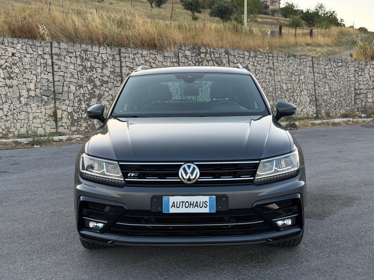 Volkswagen Tiguan 2.0 TDI 150cv DSG 4MOTION R-Line