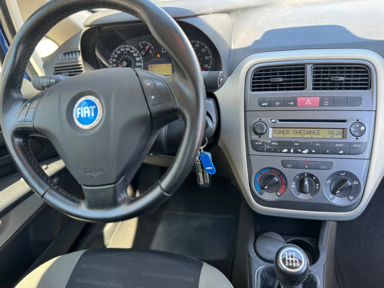 Fiat Grande Punto 1.4 16V 3P. Giugiaro Sport