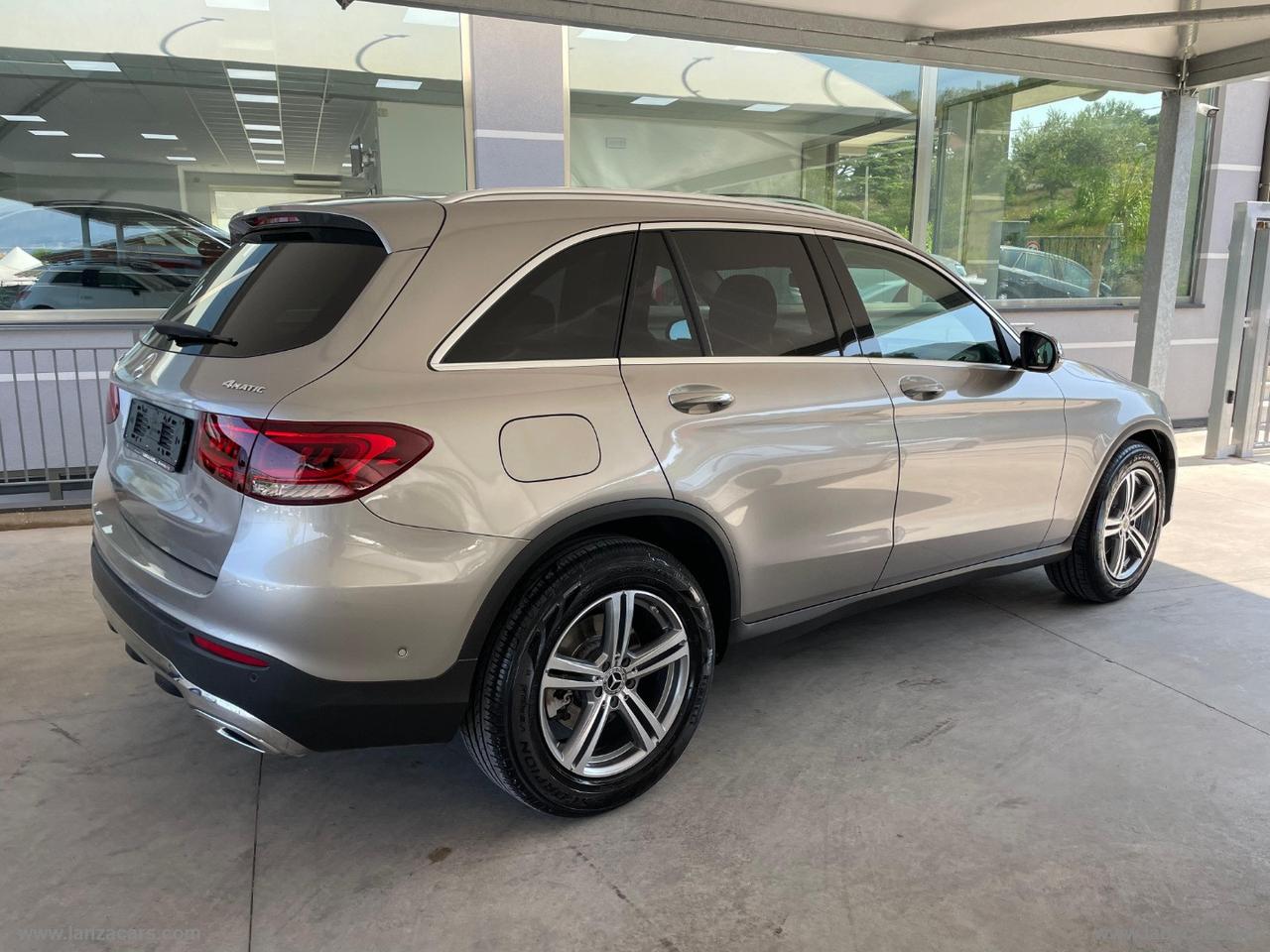 MERCEDES-BENZ GLC 220 d 4Matic Business
