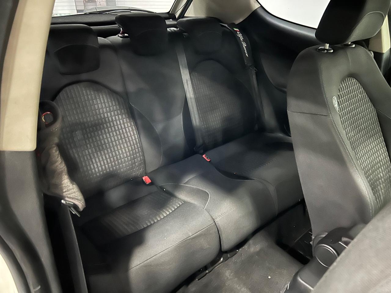ALFA ROMEO MiTo 1.6 JTDm S&S Distinctive 120 cv