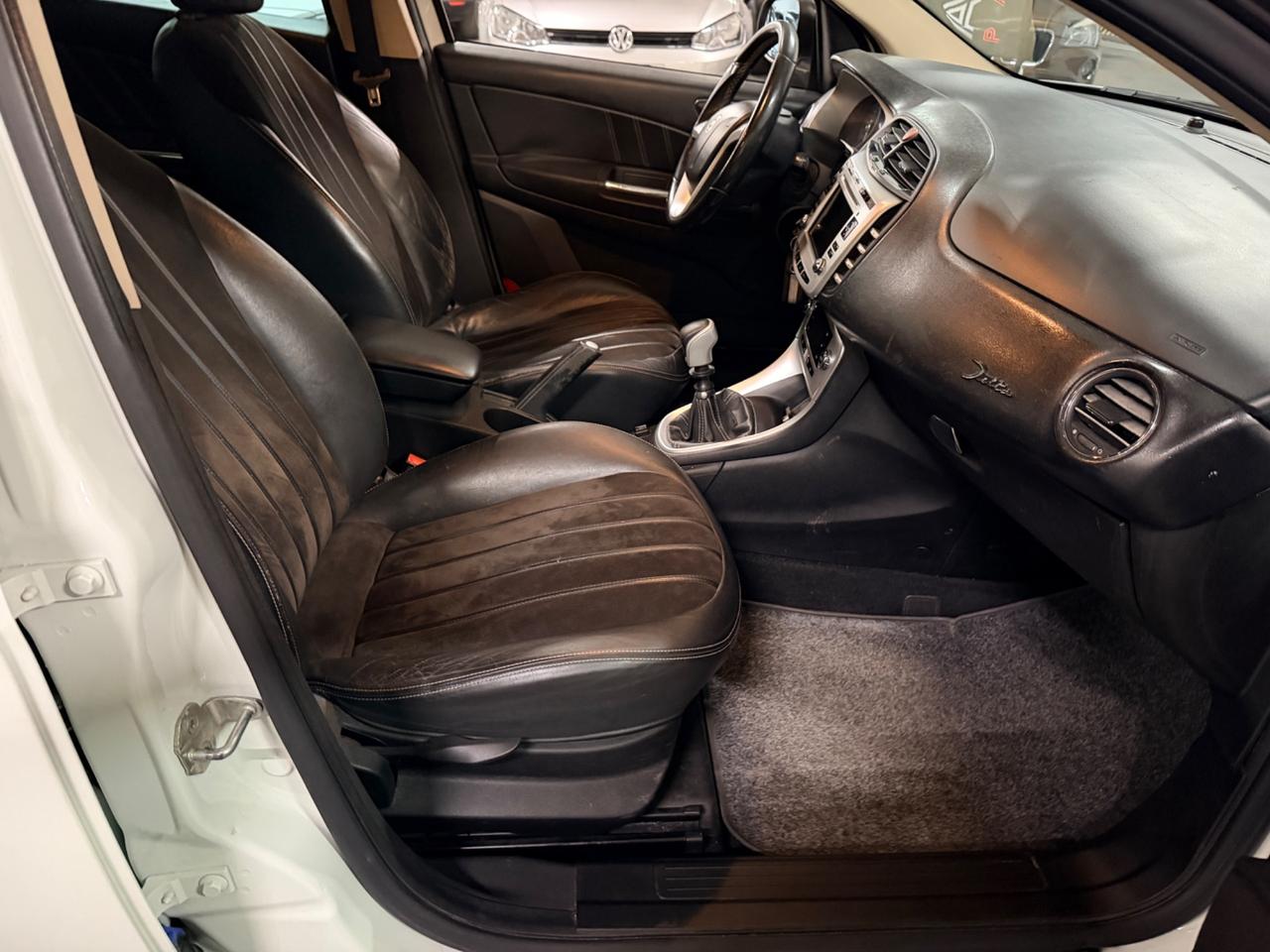 Lancia Delta 1.4 T-Jet 120 CV Platino Ecochic GPL