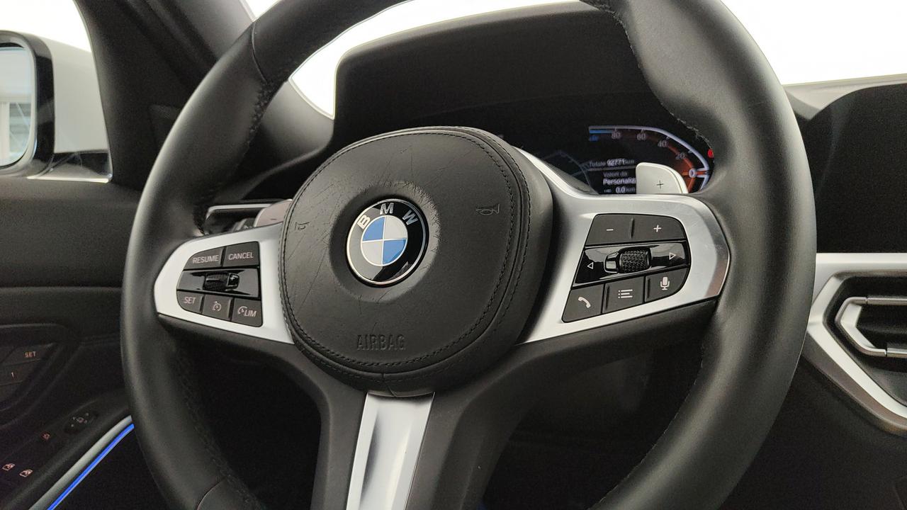 BMW 320d Touring mhev 48V xdrive Msport auto