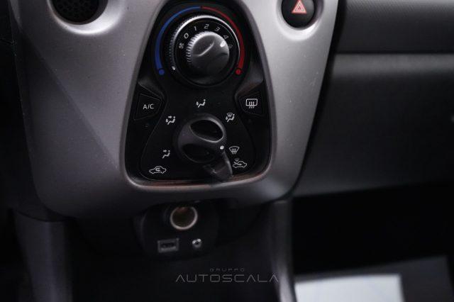 PEUGEOT 108 1.0 VTi 72cv 5 porte Active