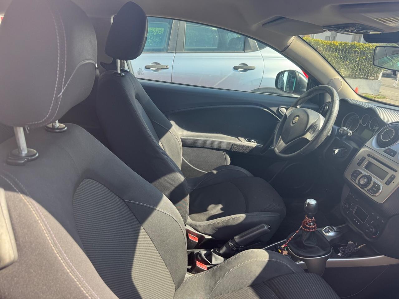 Alfa Romeo MiTo 1.4 105 CV M.air S&S Distinctive Sport Pack