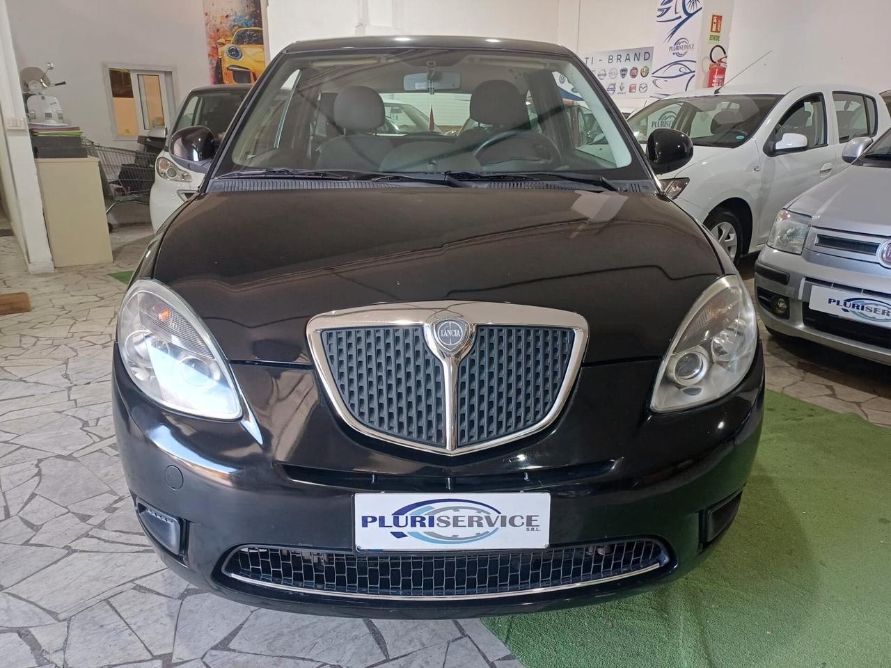 Lancia Ypsilon 1.2 Benzina Diva - 2011