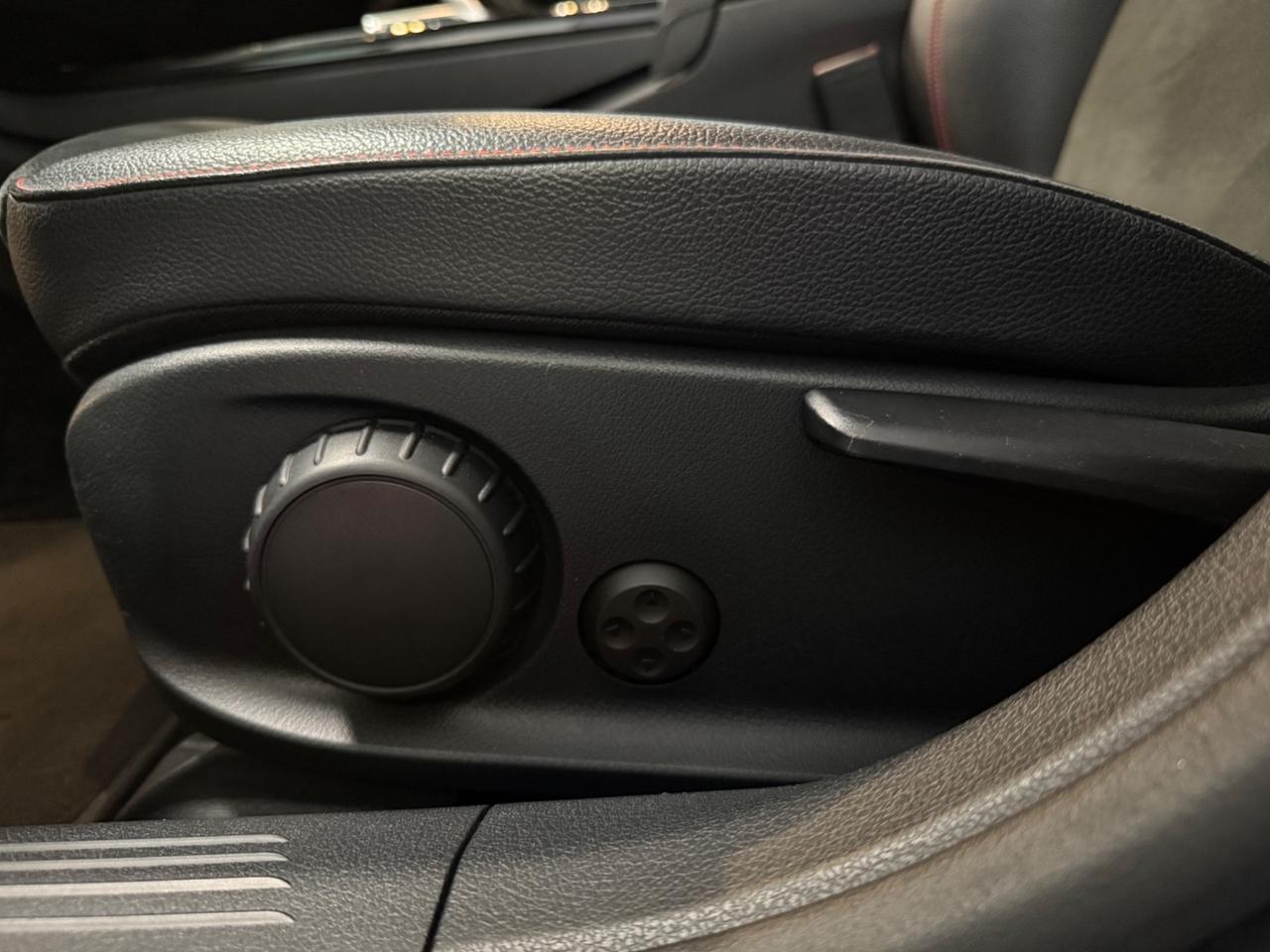 Mercedes-benz A 200 d Automatic Premium Amg