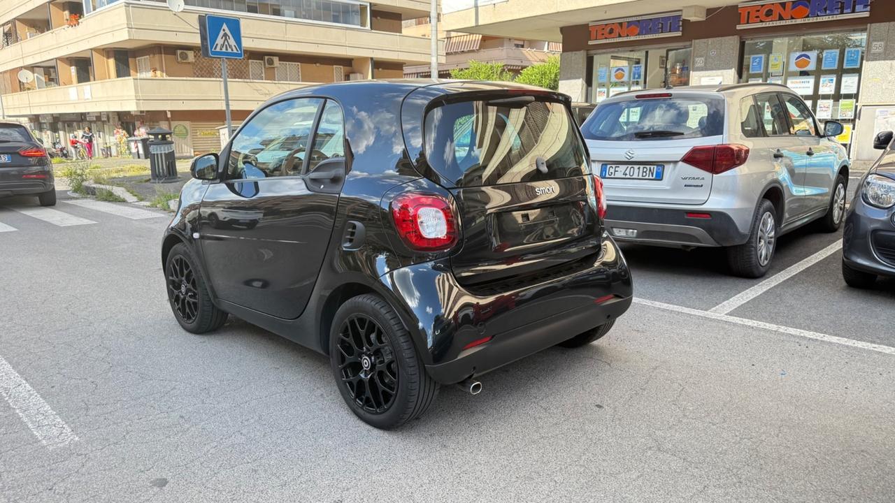 Smart ForTwo 90 0.9 Turbo Prime PERFECT LED NAVI KAMERA PANORAMA PACK SPORT PDC CERCHI 16