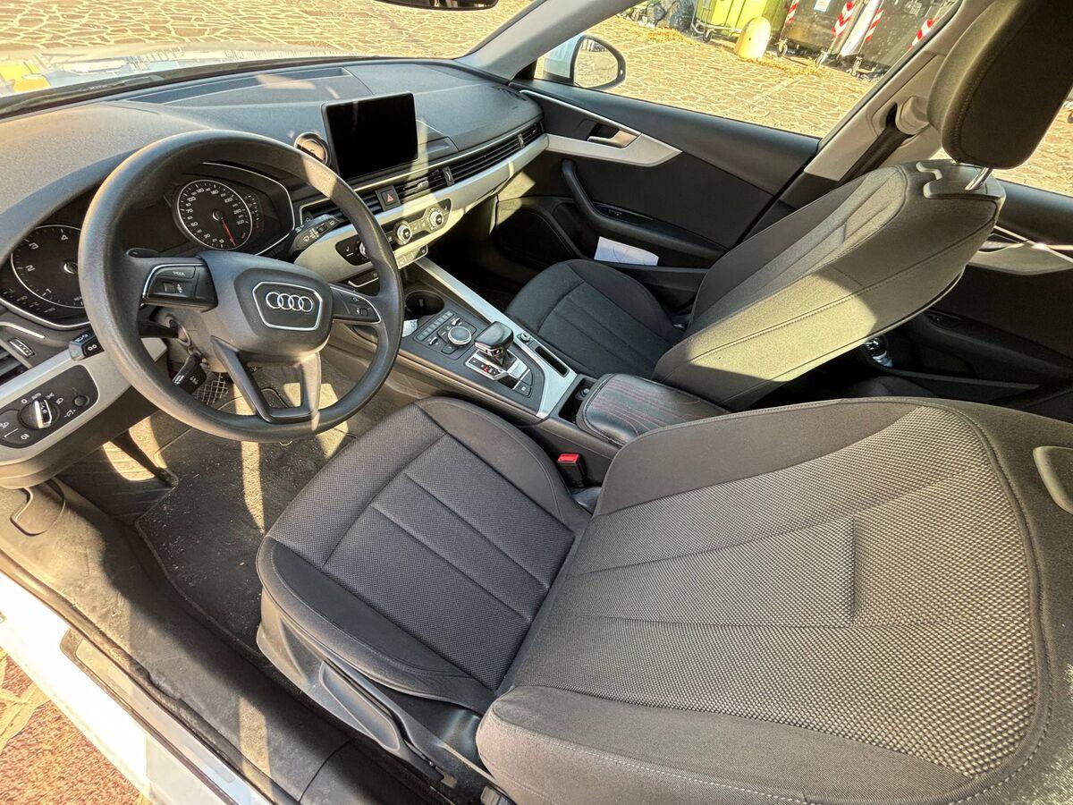 Audi A4 2.0 tdi Business quattro 150cv