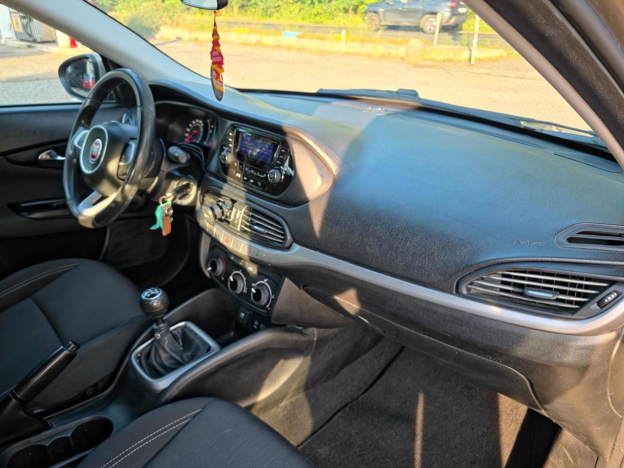 Fiat Tipo 1.4 T-Jet 120CV GPL 5 porte S-Design E6B Manuale NEO 2018