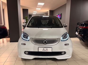 Smart ForTwo BRABUS 0.9 Turbo twinamic