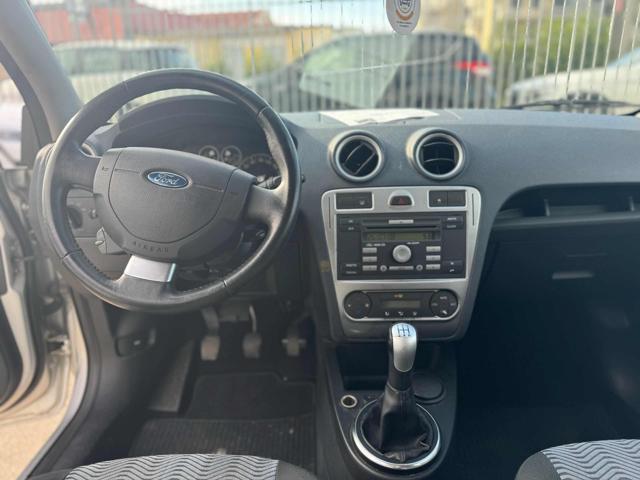 FORD Fusion 1.6 101cv Titanium BELLA