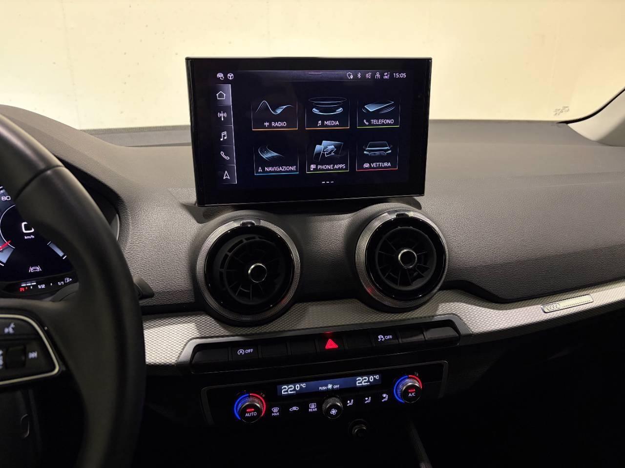 AUDI Q2 35 TFSI S-TRONIC S-LINE EDITION