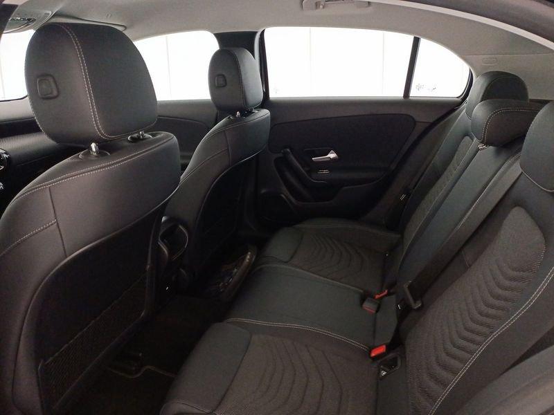 Mercedes-Benz Classe A - W177 2023 A 180 d Advanced auto