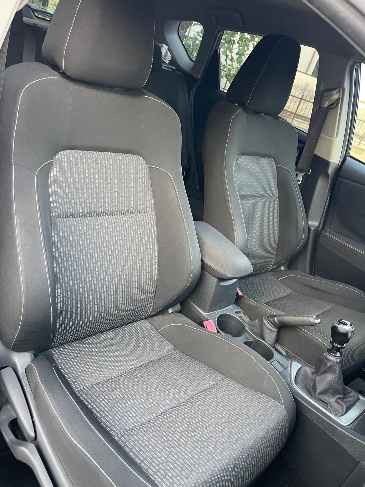 Toyota Auris 1.4 D-4D Lounge