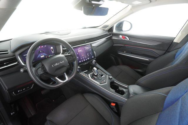 LYNK & CO 01 01 PHEV