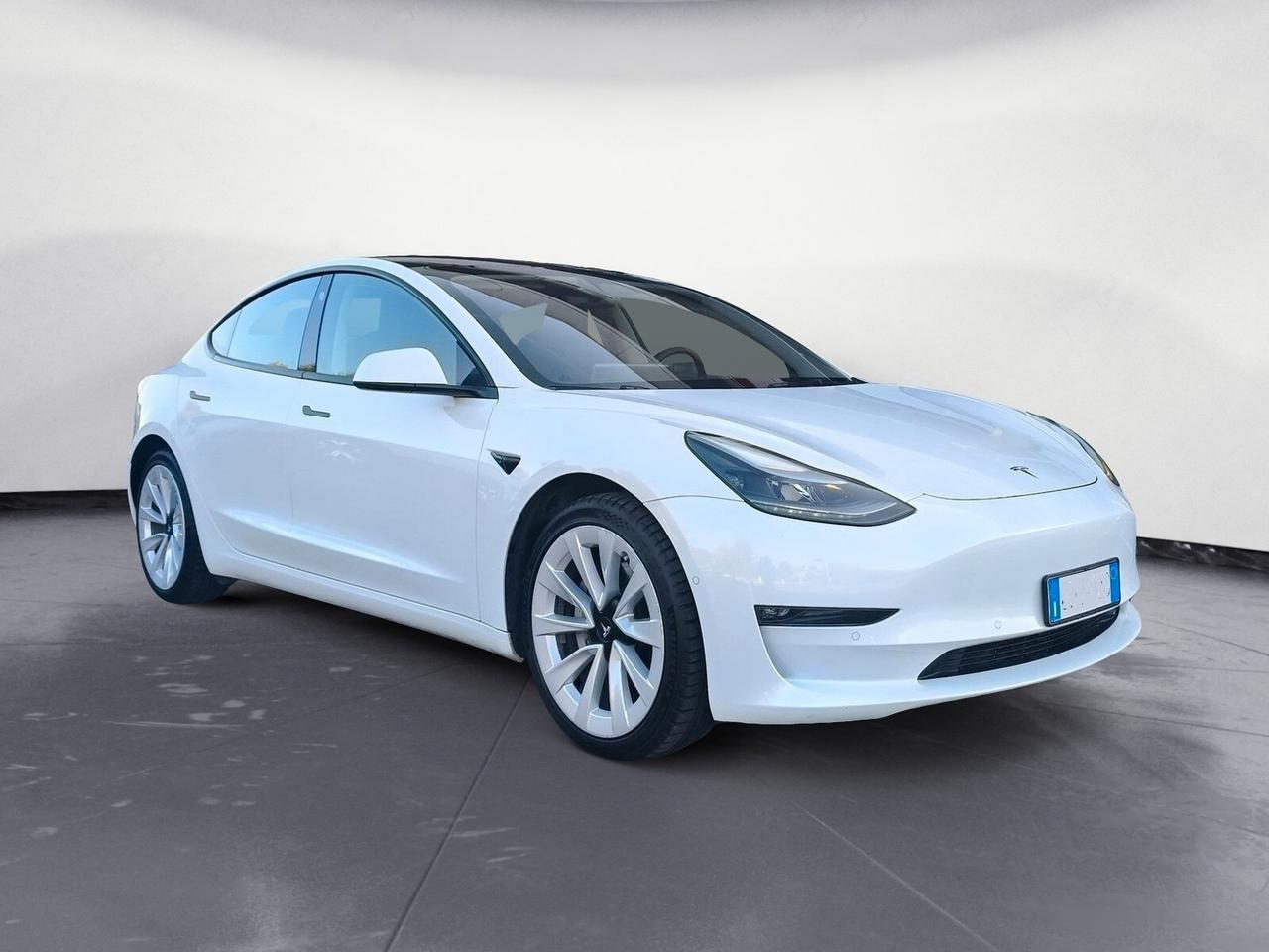 Tesla Model 3 Long Range Dual Motor AWD