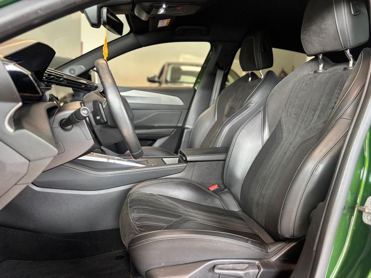 Peugeot 308 *1.5 bluehdi GT*TAGLIANDI CERTIFICATI