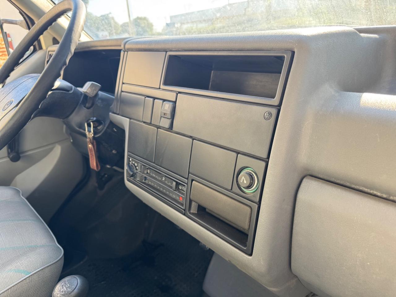 Volkswagen Transporter Cassonato T4 2.4
