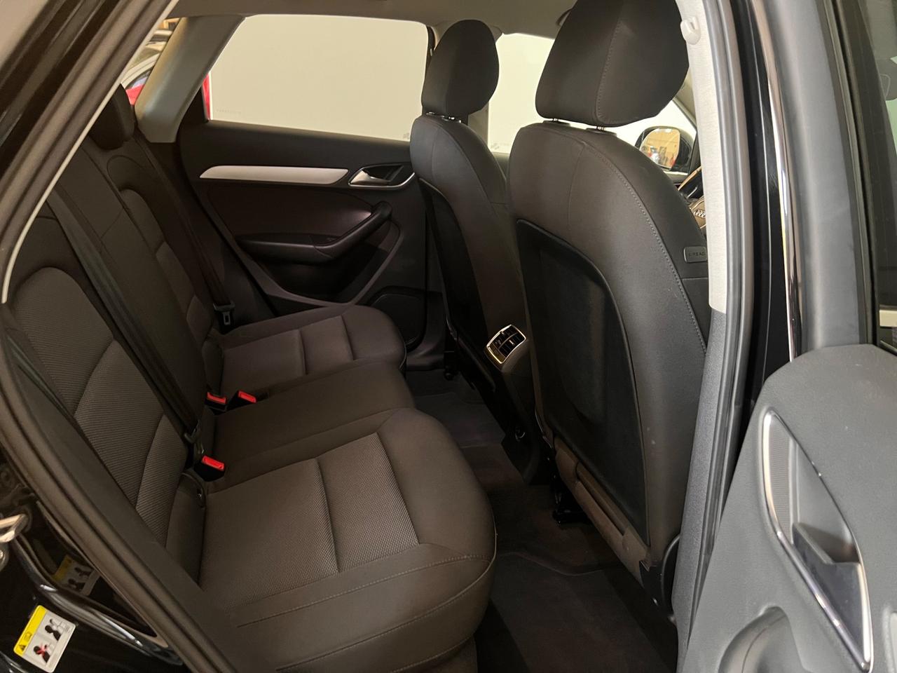 Audi Q3 2.0 TDI 150 CV S tronic Business