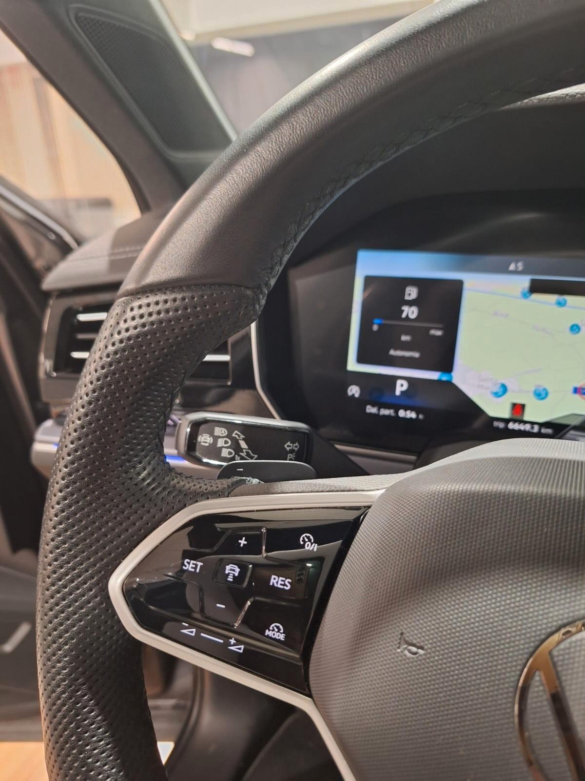 Volkswagen Touareg 3.0 V6 TDI SCR R-Line