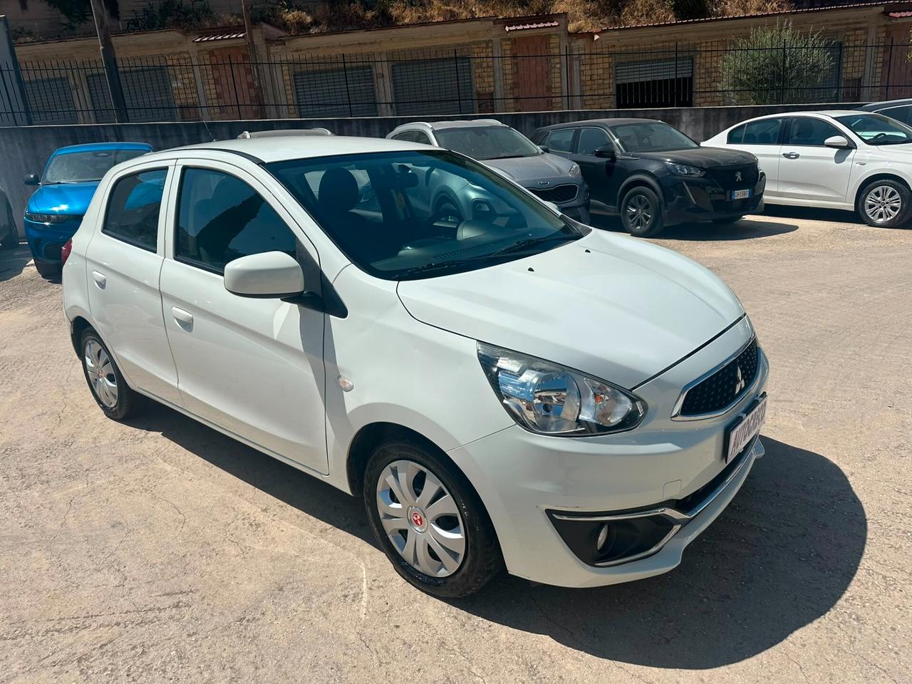 Mitsubishi Space Star 1.0 Invite