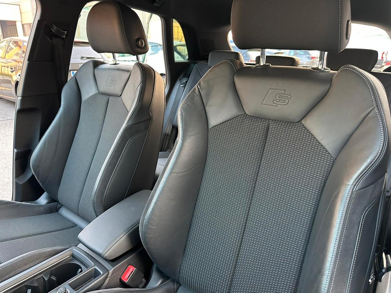 Audi Q3 35 2.0 TDI 150cv S tronic line edition