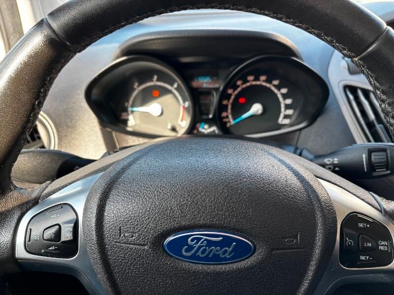 FORD Tourneo Courier 1ªs Tourneo Courier 1.5 T...