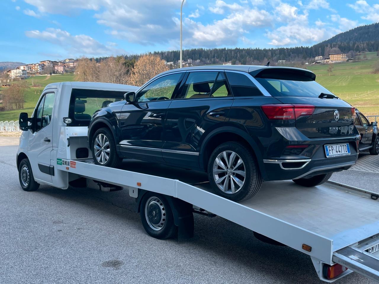 Renault Master 2.3dci 145cv CARROATTREZZI COMEAR