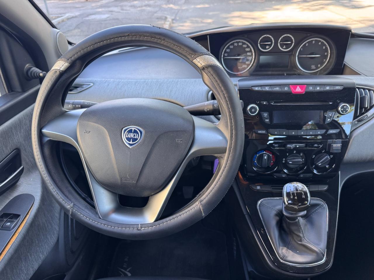 Lancia y 1.2 69 CV 5 p GPL neopaten garanzia 12 mesi