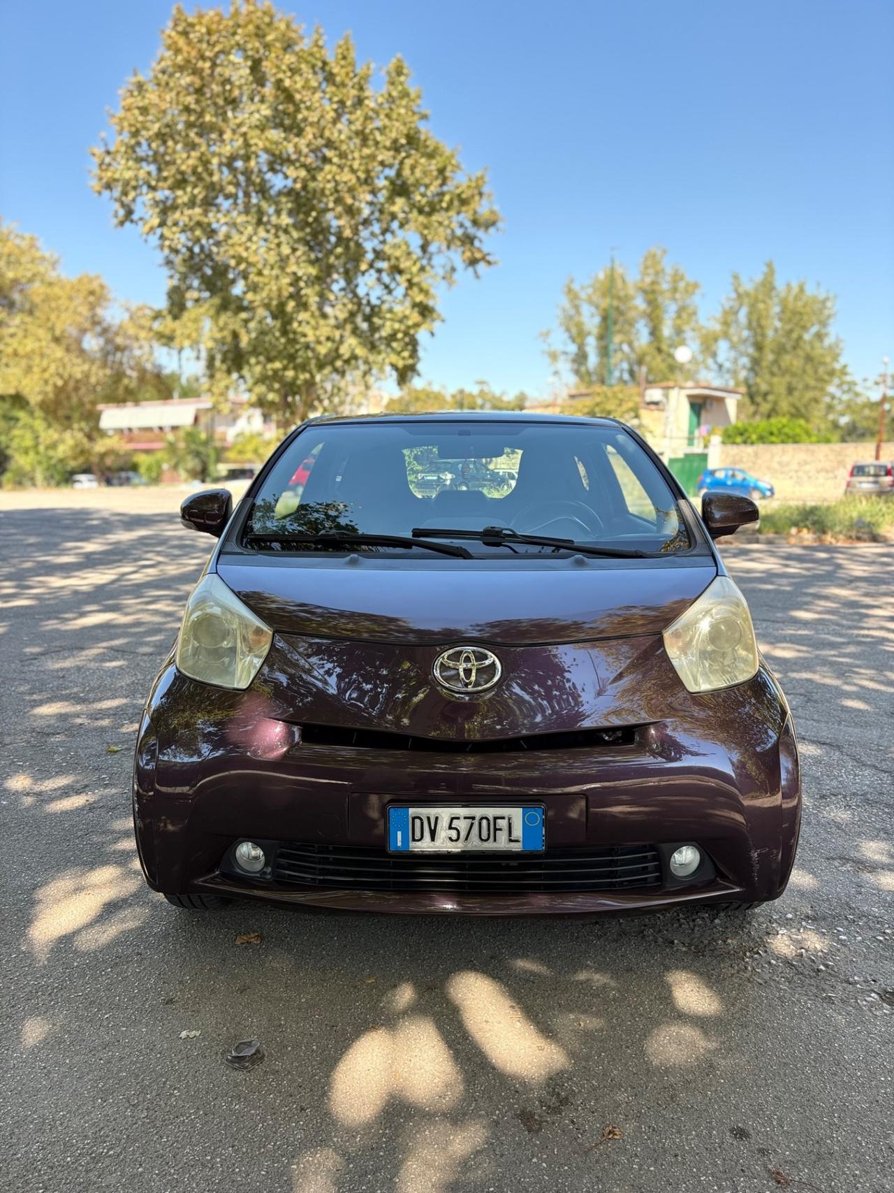Toyota IQ Automatica 1.0 benzina 68cv