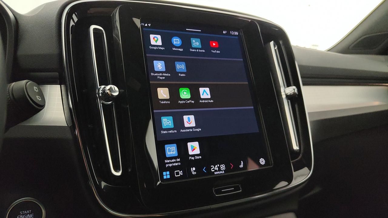 VOLVO XC40 2.0 b3 Core auto