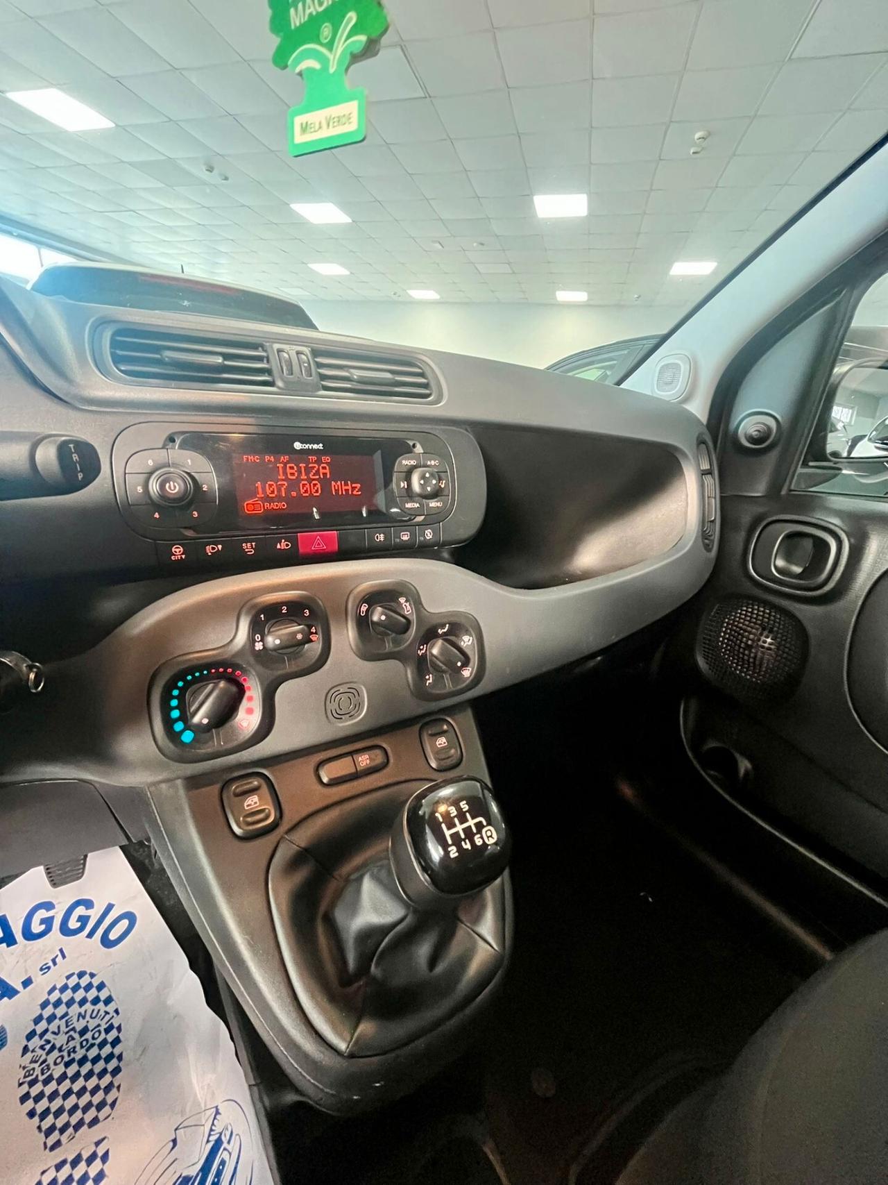 Fiat Panda 1.0 FireFly S&S Hybrid City Cross