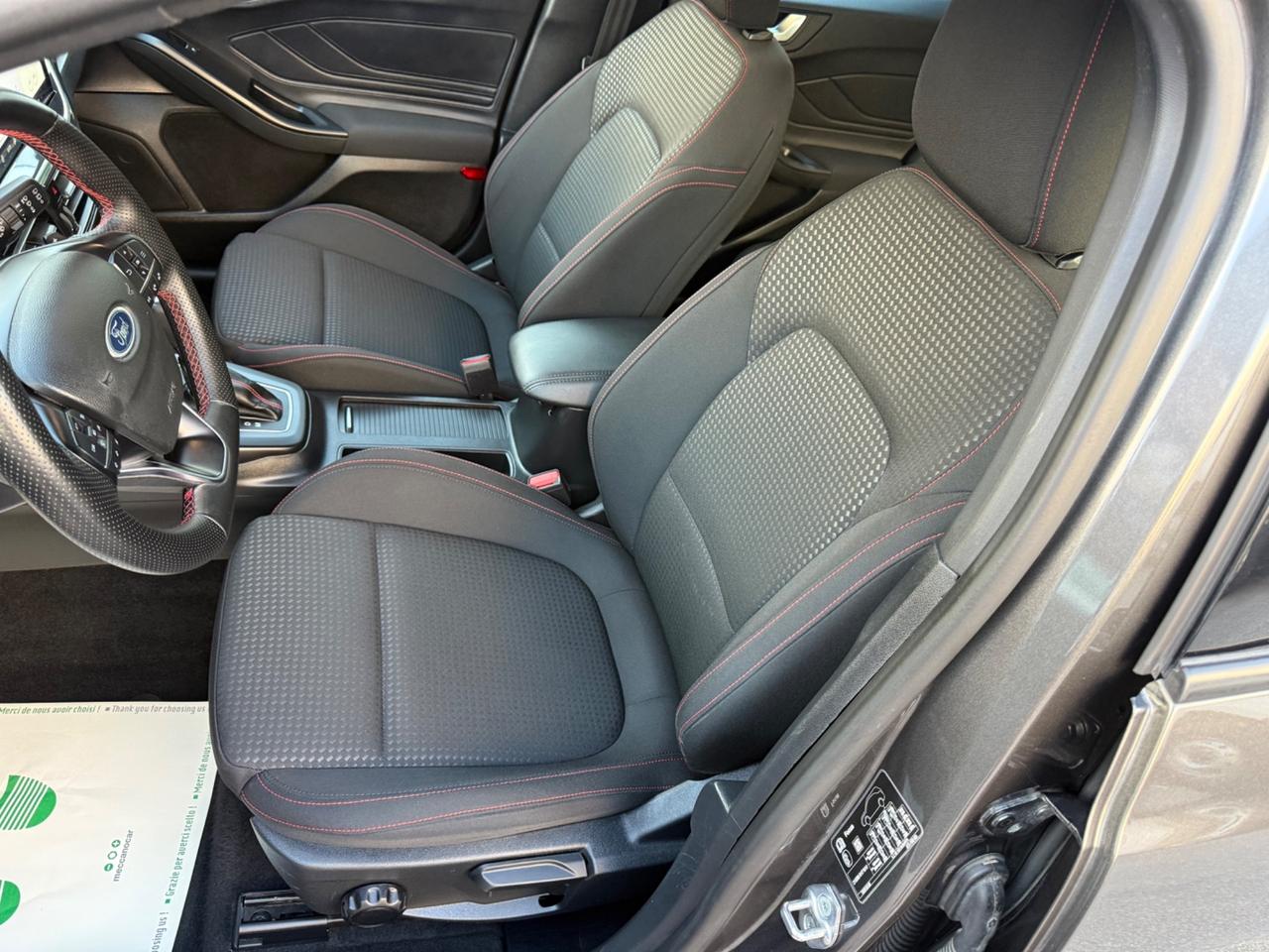 Ford Focus 1.0 EcoBoost Hybrid 125CV Powershift SW ST-Line Design