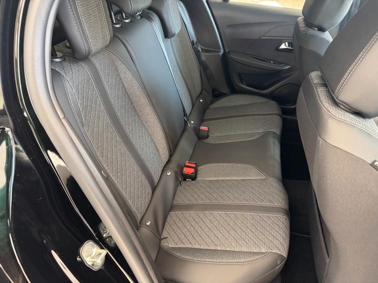 PEUGEOT 208 ALLURE NUOVA AUTOMATICA NESSUN VINCOLO!!