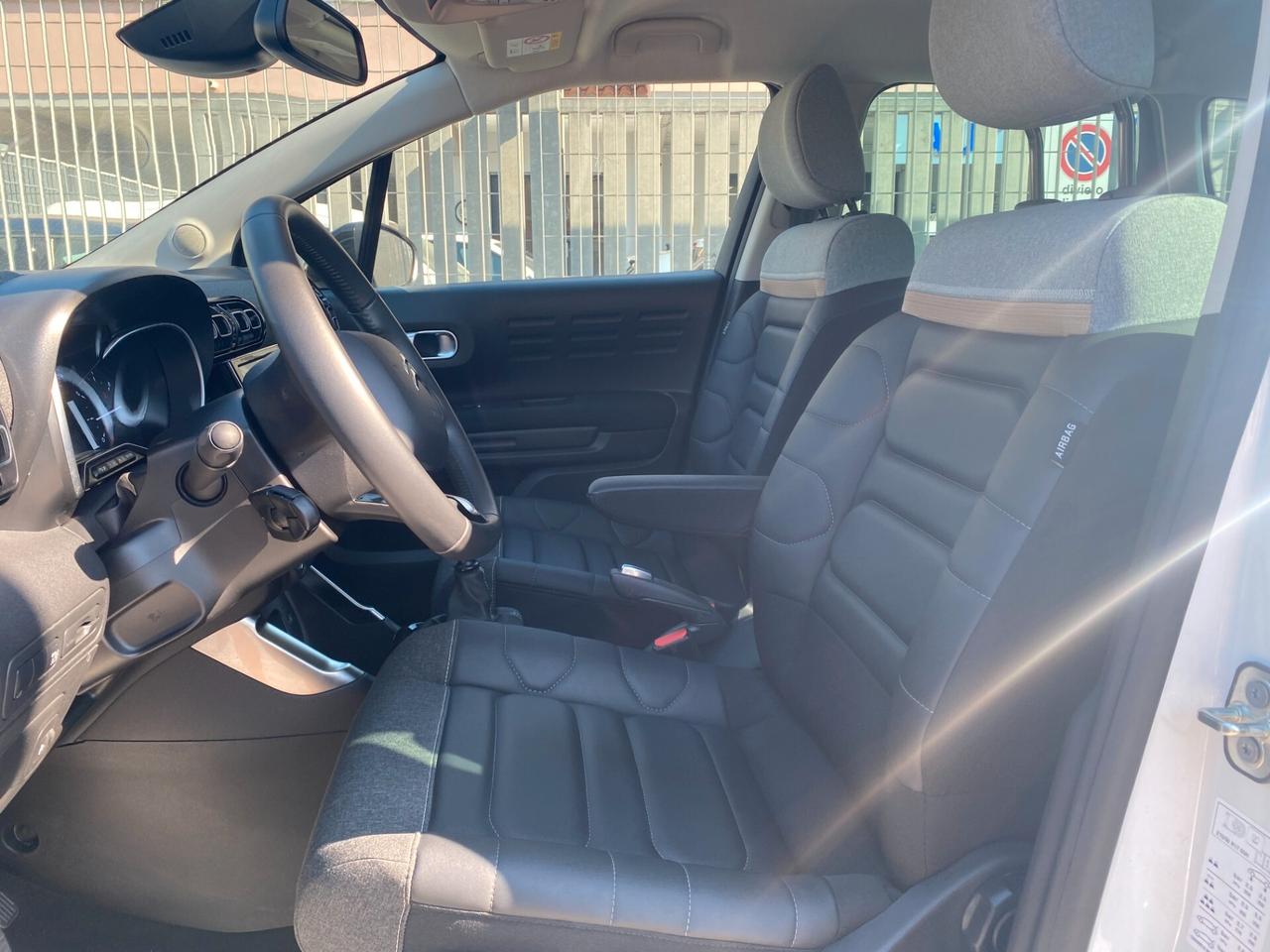 CITROEN C3Aircross 1.2 Puretech SHINE Pack Pelle/Navi