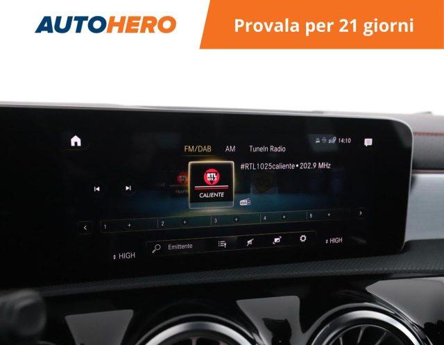 MERCEDES-BENZ CLA 180 d Automatic Premium